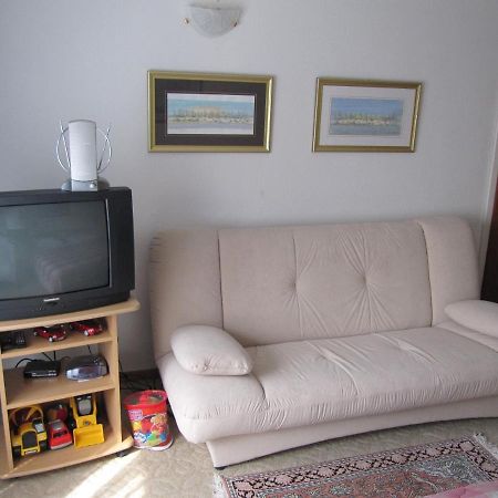 Apartment Maja Crikvenica Eksteriør billede