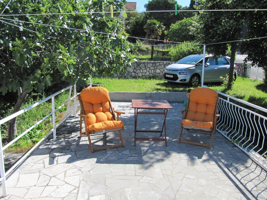 Apartment Maja Crikvenica Eksteriør billede
