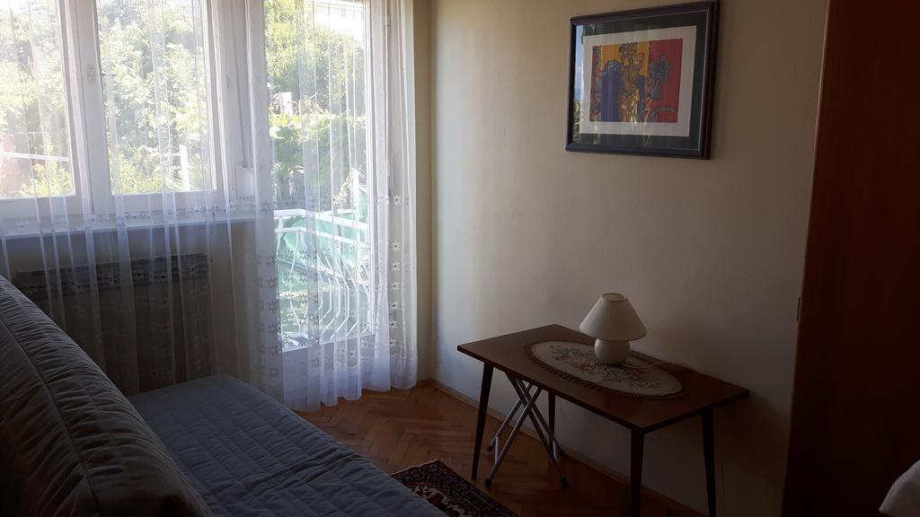 Apartment Maja Crikvenica Eksteriør billede