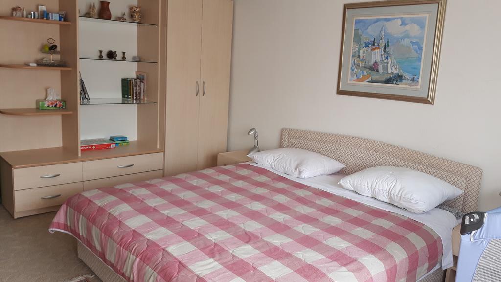 Apartment Maja Crikvenica Eksteriør billede