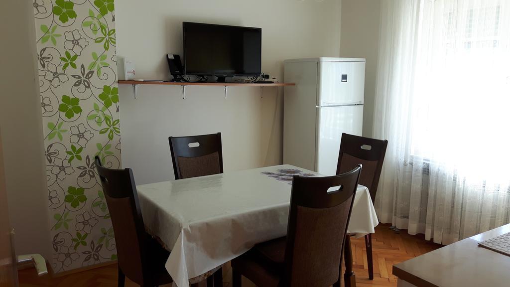 Apartment Maja Crikvenica Eksteriør billede